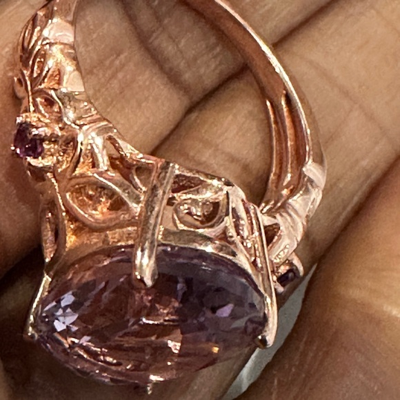 Vintage rose gold over sterling silver ring-large purple gemstone - Picture 14 of 16